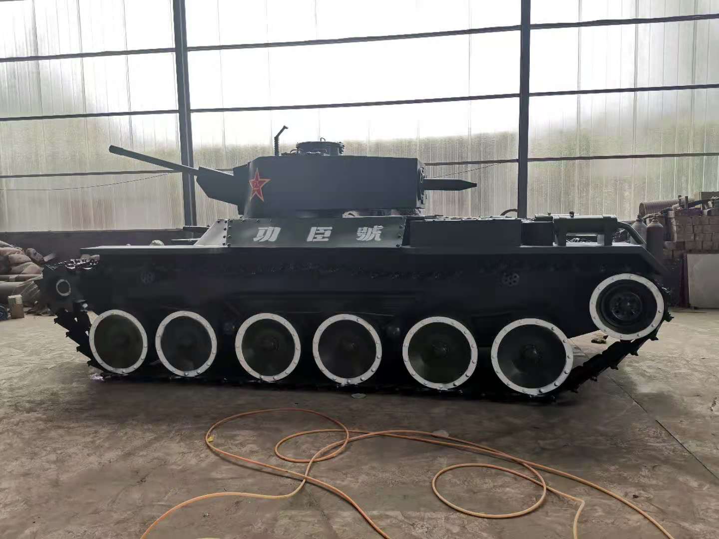 軍事模型零件的拆卸方式有哪些？(圖1)